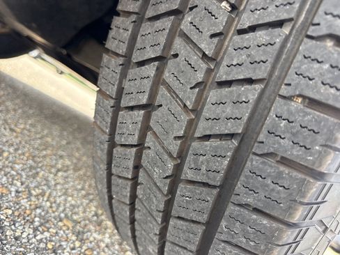 Used 2012 Toyota 4Runner SR5 RWD image 9