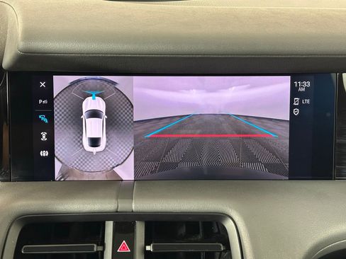 Used 2023 Porsche Taycan w/ Premium Package image 40