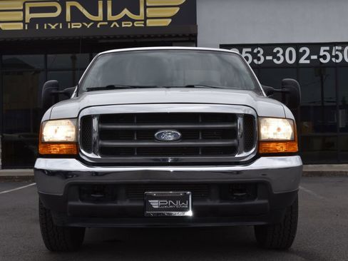 Used 2001 Ford F250 Lariat image 4