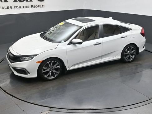 Used 2020 Honda Civic Touring image 57