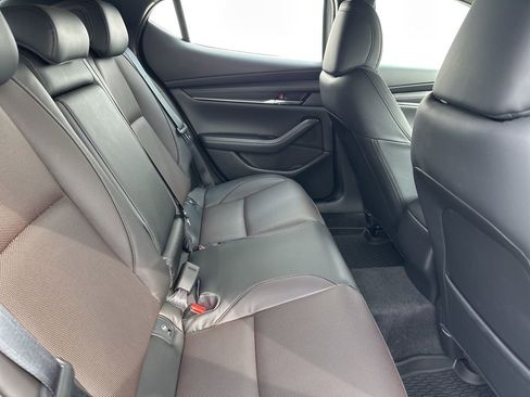 New 2026 MAZDA MAZDA3 Hatchback w/Premium Plus Pkg image 14