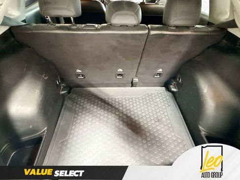 Used 2018 Jeep Compass Latitude w/ Popular Equipment Group AWD/4WD image 26
