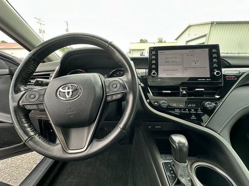 Used 2022 Toyota Camry XSE w/ Cold Weather Package AWD/4WD image 40