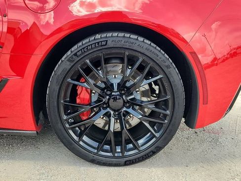 Used 2019 Chevrolet Corvette Z06 RWD image 29