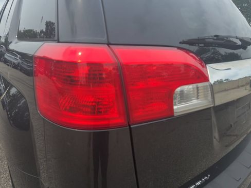 Used 2014 GMC Terrain SLE FWD image 34
