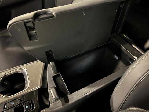 Used 2025 Lexus NX 300h NX 350h Luxury image 20