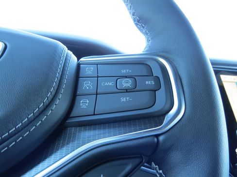 New 2026 Jeep Grand Wagoneer Summit w/ Rear Seat Video Group I image 24