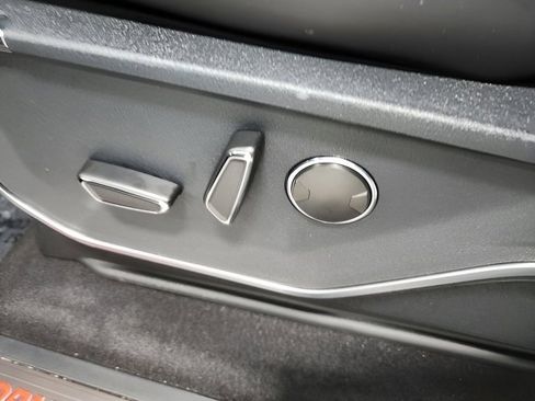 Used 2025 Ford F150 Raptor image 24