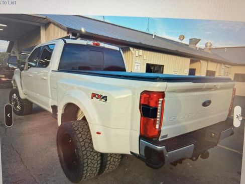 Used 2025 Ford F450 Lariat w/ Lariat Ultimate Package AWD/4WD image 4
