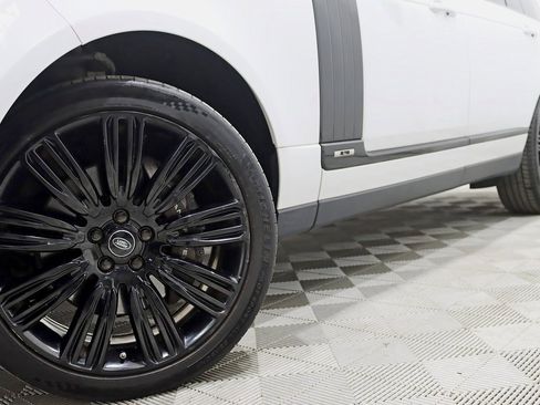 Used 2019 Land Rover Range Rover Long Wheelbase Supercharged image 4