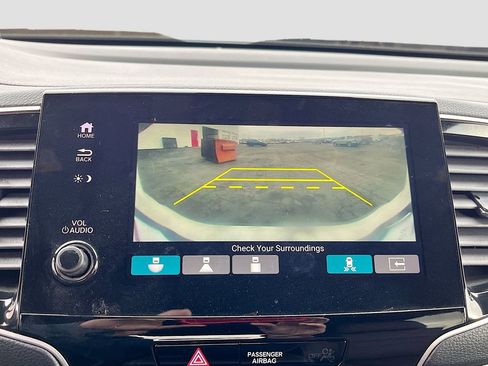 Used 2024 Honda Passport EX-L image 13