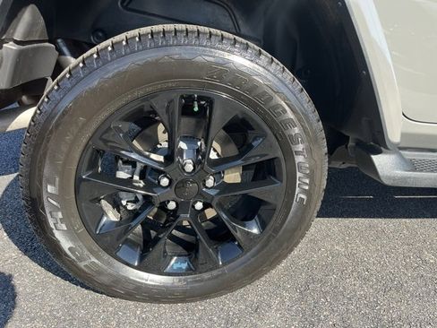 Used 2023 Jeep Wrangler Unlimited Sahara w/ Cold Weather Group image 37