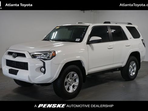 Used 2019 Toyota 4Runner SR5 AWD/4WD image 1