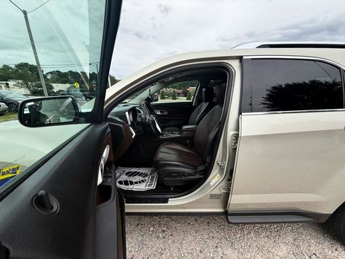Used 2014 Chevrolet Equinox LTZ AWD/4WD image 16