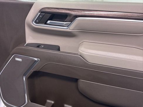 Used 2023 Chevrolet Silverado 1500 LTZ w/ LTZ Convenience Package II image 32