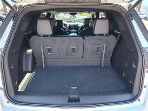 Certified 2023 Chevrolet Traverse Premier w/ LPO, Cargo Package FWD image 13