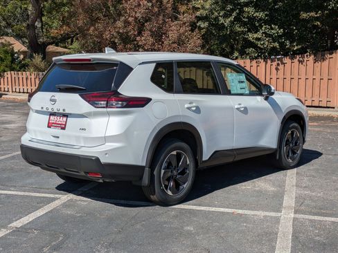 New 2026 Nissan Rogue SV w/ Cold Weather Package image 2