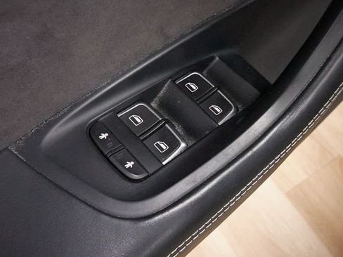 Used 2016 Audi S6 Prestige AWD/4WD image 12