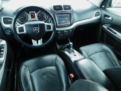 Used 2019 Dodge Journey GT image 27