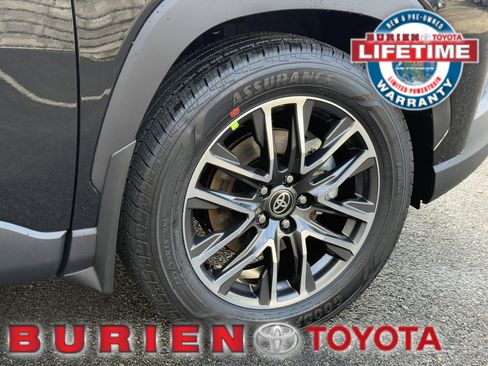 New 2026 Toyota Corolla Cross XLE w/ Convenience Package image 41