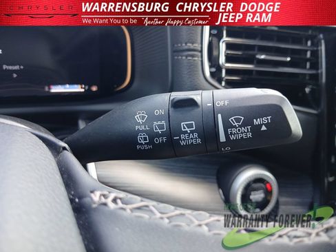 Used 2024 Jeep Wagoneer Series II AWD/4WD image 20