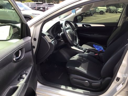 Used 2016 Nissan Sentra S FWD image 5