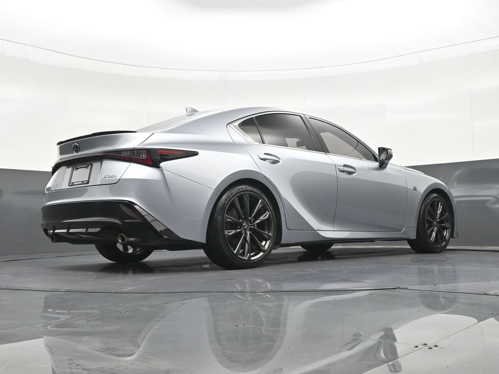 Used 2024 Lexus IS 350 F Sport RWD image 29