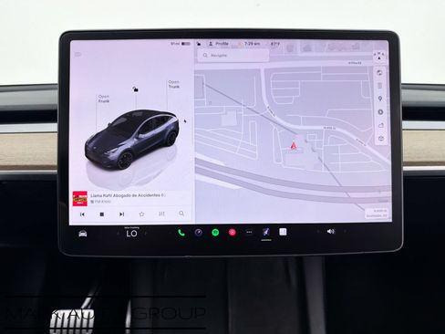 Used 2022 Tesla Model Y Performance AWD/4WD image 6