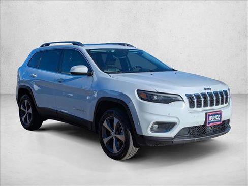 Used 2021 Jeep Cherokee Limited image 3