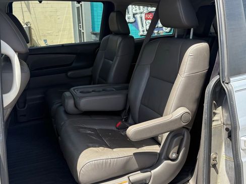 Used 2015 Honda Odyssey EX-L image 11