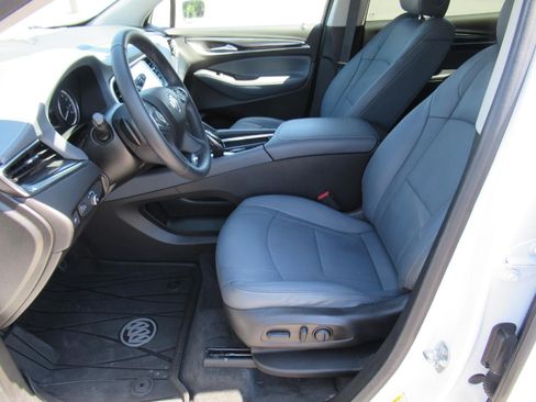 Used 2020 Buick Enclave Essence w/ Trailering Package, 5000 lbs. FWD image 16