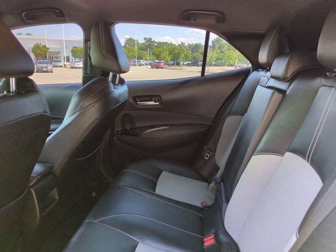 Used 2019 Toyota Corolla XSE FWD image 13