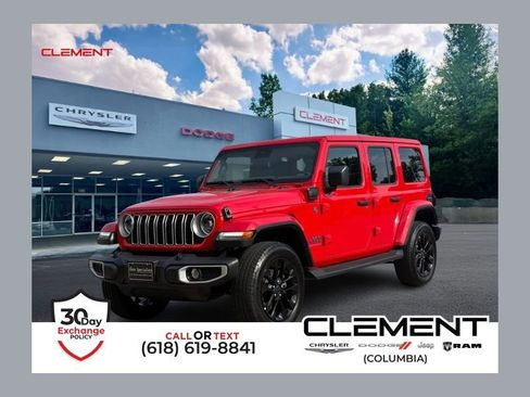 Used 2025 Jeep Wrangler Unlimited Sahara AWD/4WD image 1