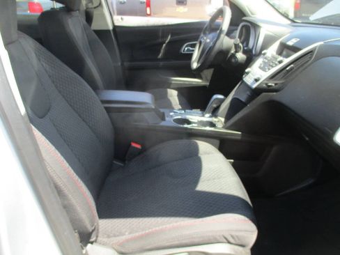 Used 2012 Chevrolet Equinox LS AWD/4WD image 30