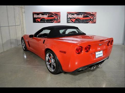 Used 2011 Chevrolet Corvette Grand Sport w/ Preferred Equipment Group image 5