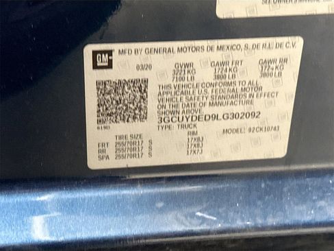 Used 2020 Chevrolet Silverado 1500 LT w/ Convenience Package image 32