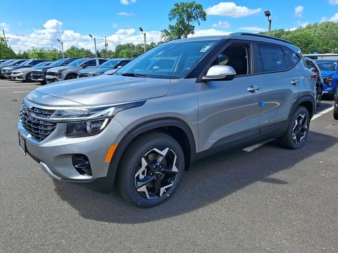 New 2026 Kia Seltos S AWD/4WD image 3