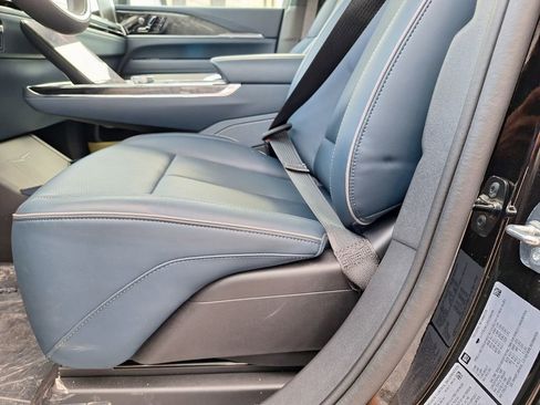 New 2025 Cadillac Escalade IQ Luxury 2 AWD/4WD image 33