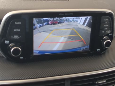 Used 2019 Hyundai Tucson SEL image 18