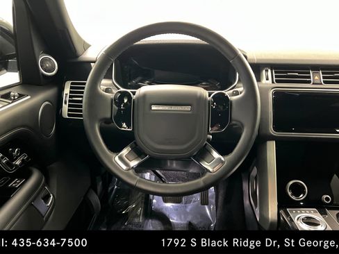 Used 2020 Land Rover Range Rover HSE image 12