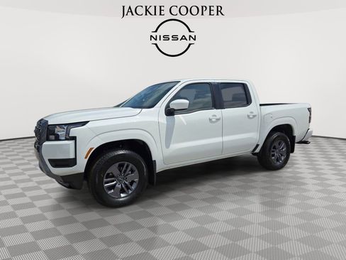 New 2025 Nissan Frontier SV AWD/4WD image 1