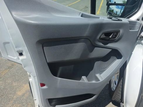 Used 2018 Ford Transit 350 XL RWD image 9