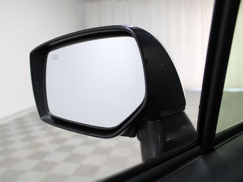 Used 2016 Subaru Impreza 2.0i Premium image 18