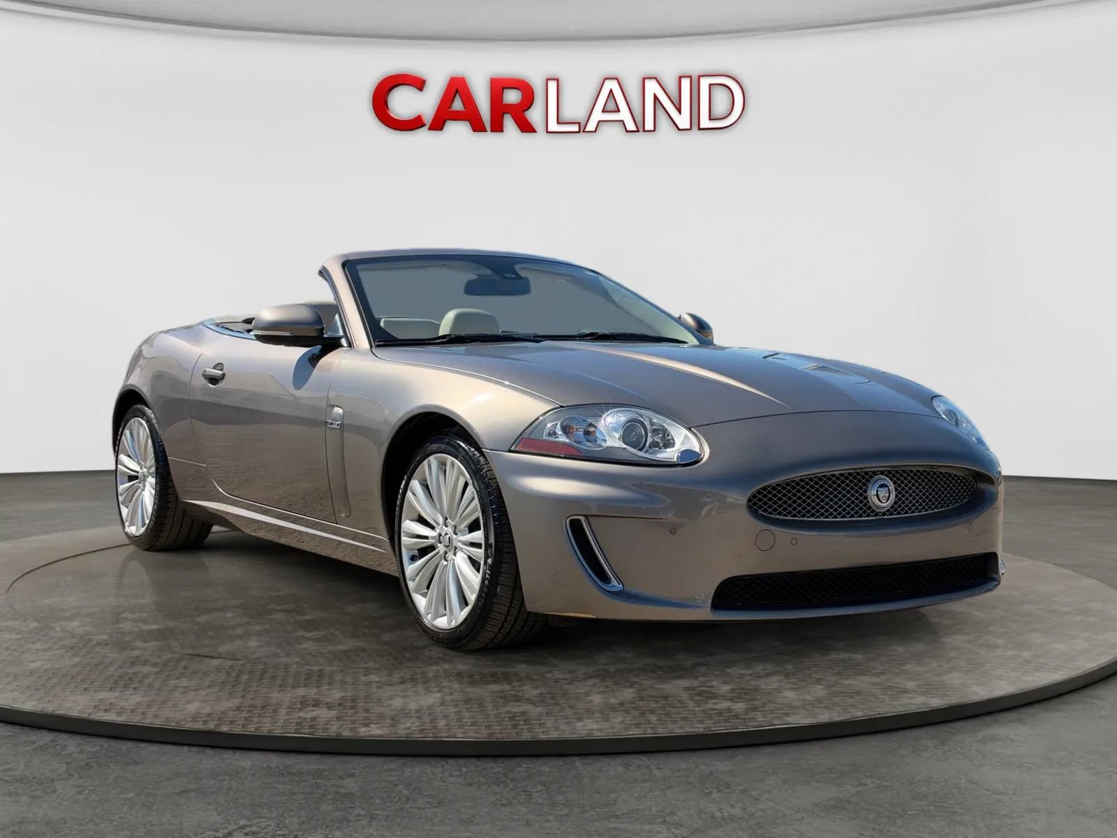 Used 2010 Jaguar XK Convertible RWD image 8
