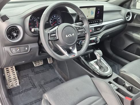 Used 2024 Kia Forte GT-Line w/ GT-Line Premium Package FWD image 11