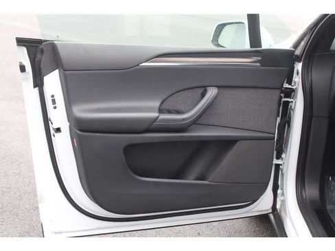 Used 2022 Tesla Model X AWD/4WD image 7