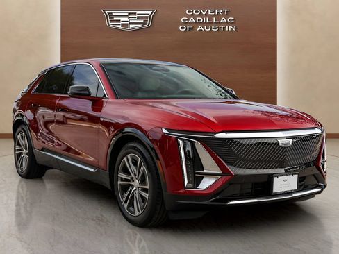 Certified 2024 Cadillac Lyriq Luxury RWD image 6