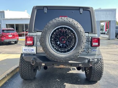 Used 2018 Jeep Wrangler Unlimited Sport S AWD/4WD image 11
