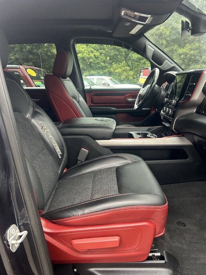 Used 2019 RAM 1500 Rebel w/ Rebel Level 2 Equipment Group AWD/4WD image 14