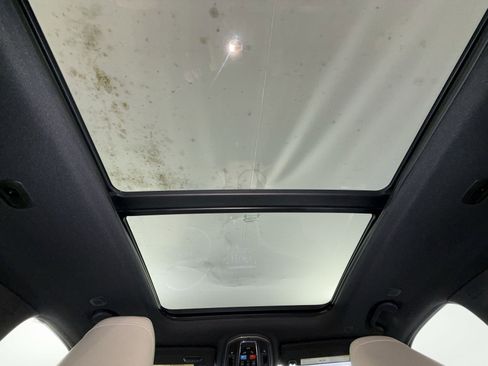 Used 2023 Jeep Grand Cherokee 4WD 4xe w/ Luxury Tech Group II image 24